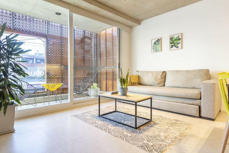 Floralis Suites By Be Local