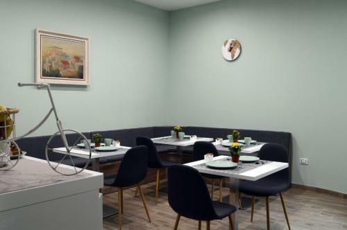 Napoliseason Rooms And Breakfast