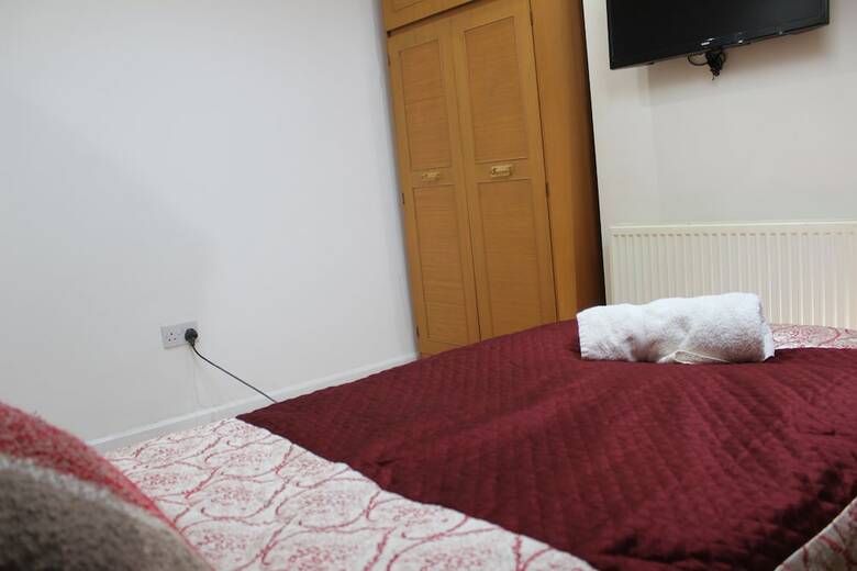 Advo Aparts Guest Hotel Leeds