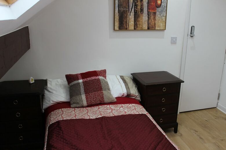 Advo Aparts Guest Hotel Leeds