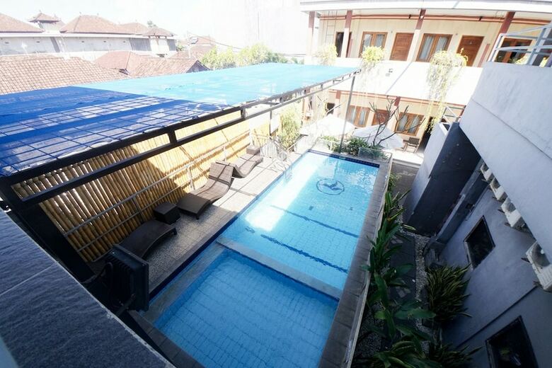 Hotel Reddoorz Near Waterbom Kuta