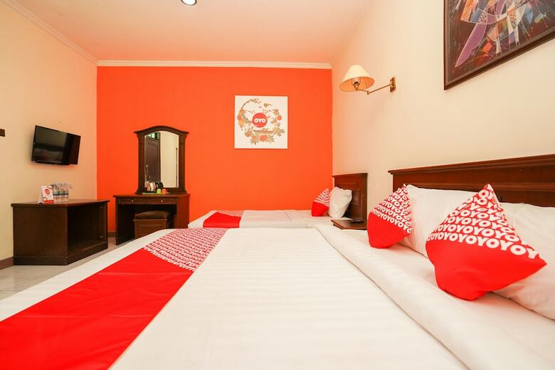 Hostal Oyo 1225 Hotel Dibino