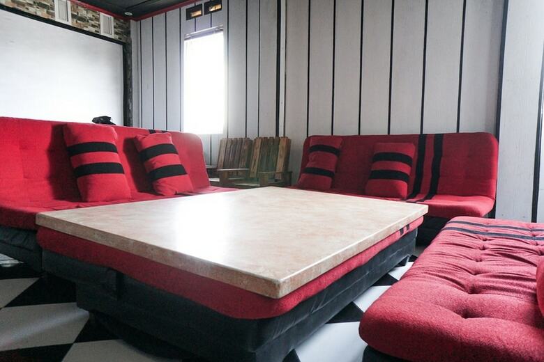 Hotel Reddoorz Near Alun Alun Batu
