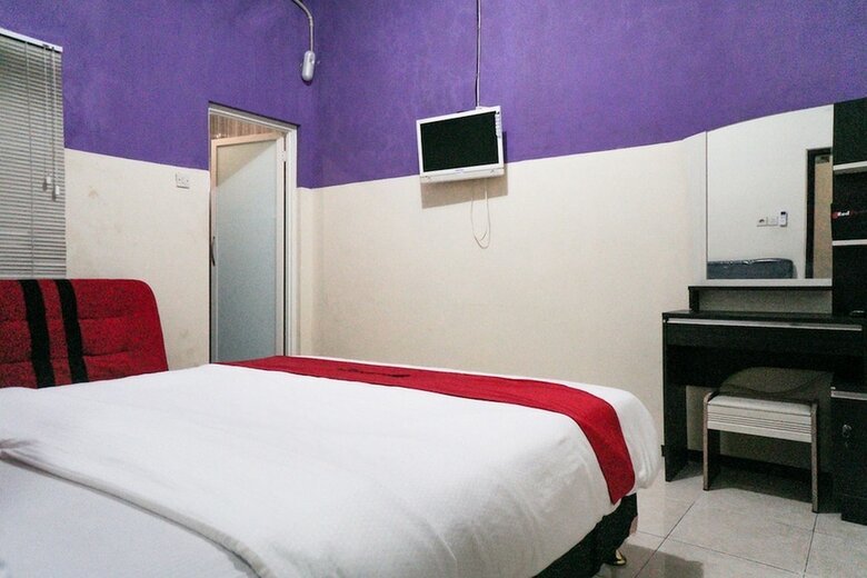 Hotel Reddoorz Near Alun Alun Batu