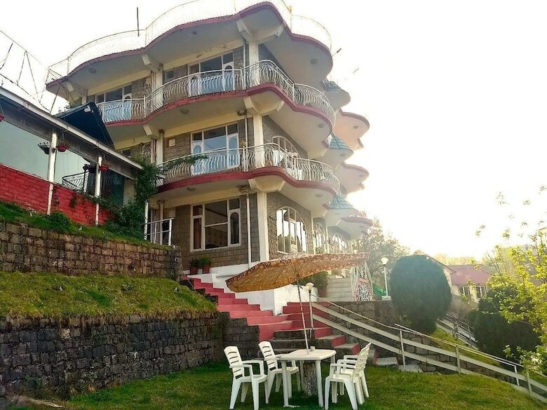 Hotel Victoriya Palace