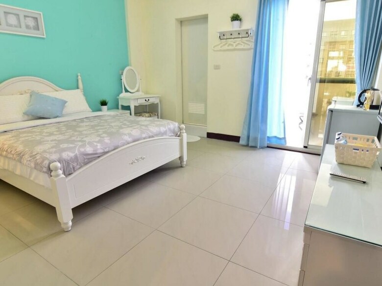 Hotel Happy Stays Inn