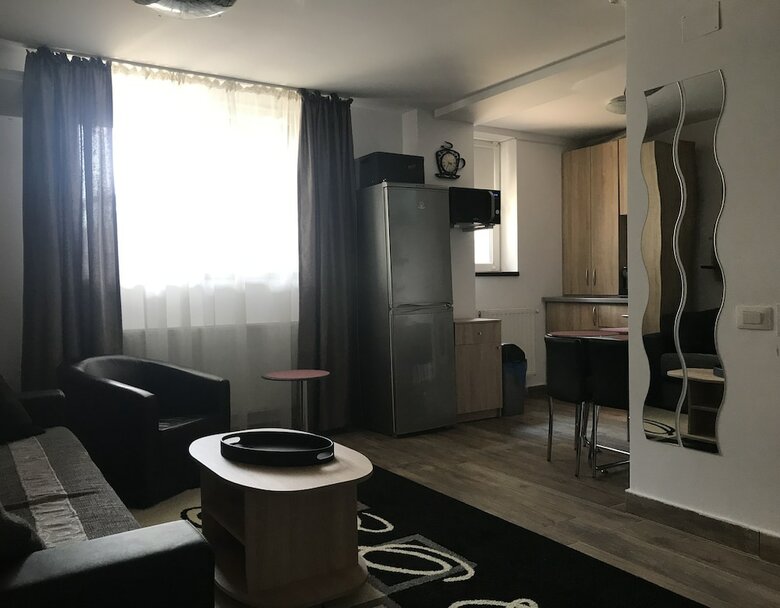 Apartamentos Studio Militari Residence M4