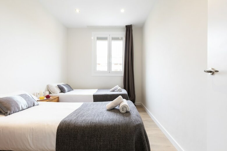Apartamentos Sleep Mir� By Stay
