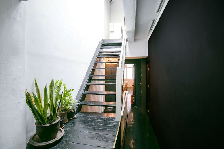 Hostal Oyo Chatel Hostel Bangkok