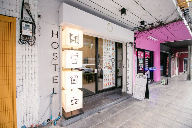 Hostal Oyo Chatel Hostel Bangkok