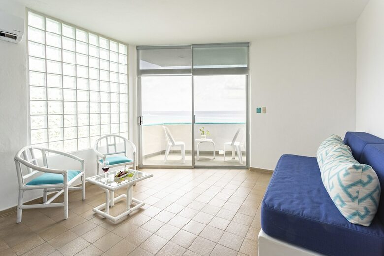 Apartamentos Suites Turquesa By Guruhotel