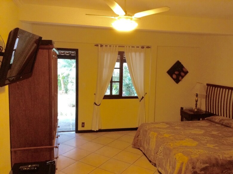 Bed & Breakfast Ninho Da Arara
