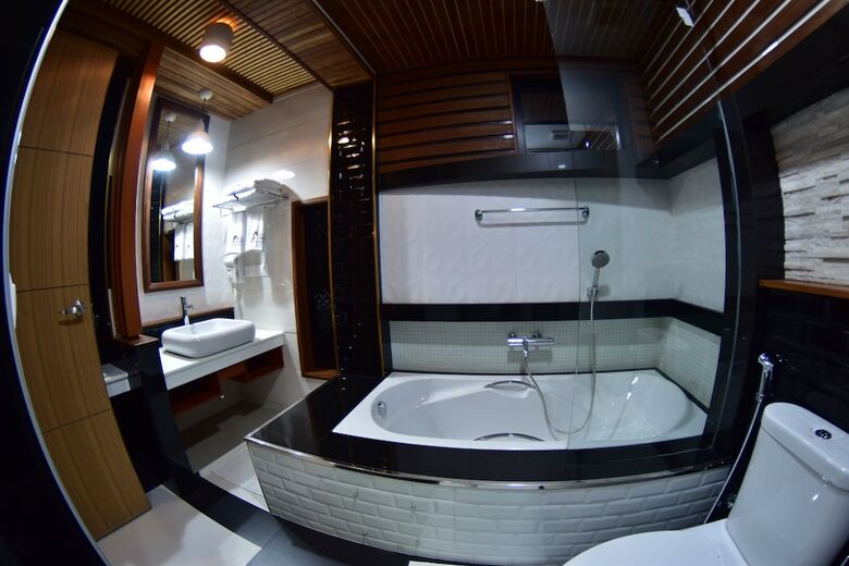 Hotel Millennium Island Residence