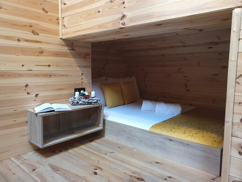 Dream House Hotel