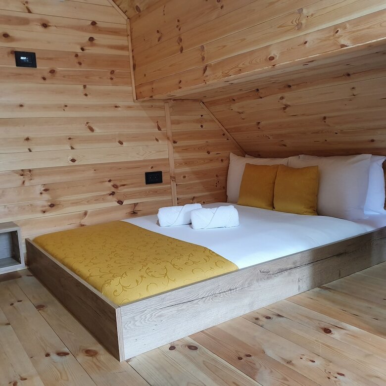 Dream House Hotel