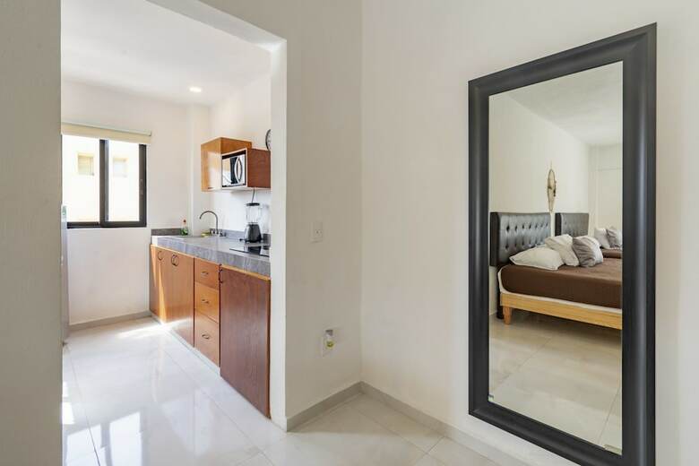 Maui Suites By Guruhotel