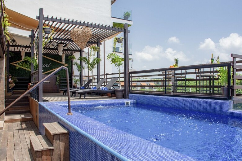Maui Suites By Guruhotel