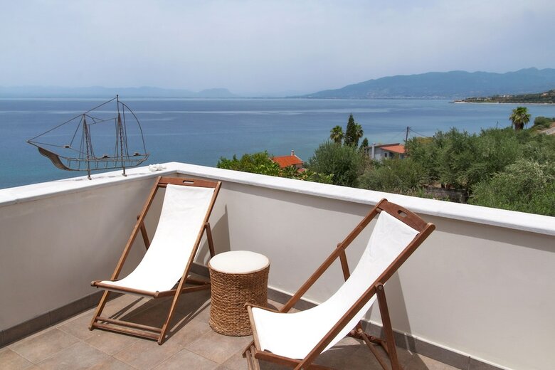 Apartamentos Kitries Cove