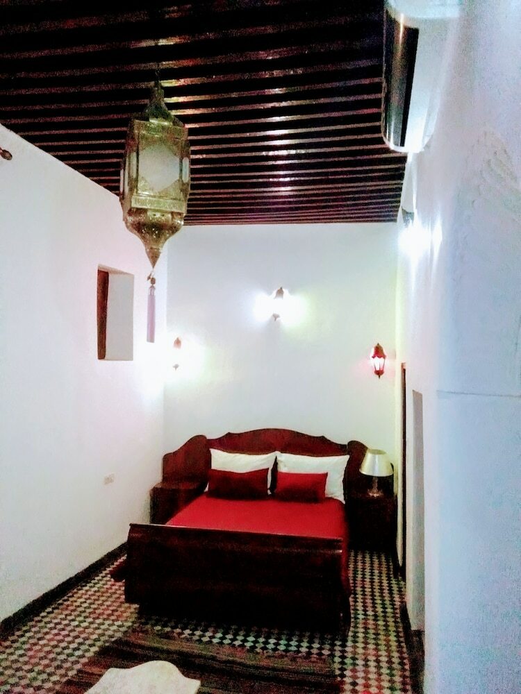 Hostal Riad Chao Mama Guesthouse - Hostel