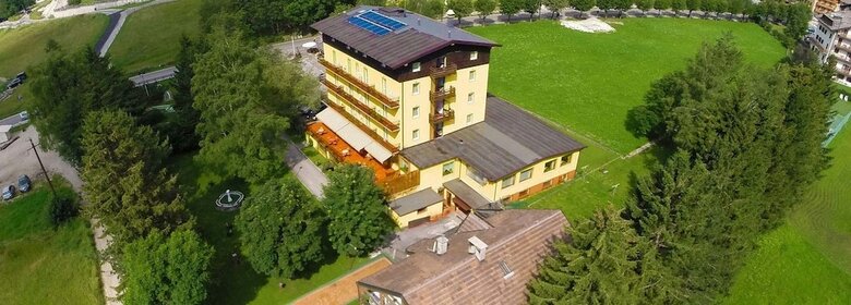 Hotel Sayonara