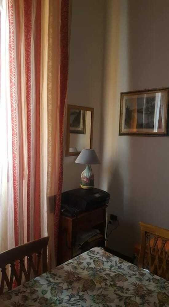 Apartamento Sotto Le Mura Di Leonardo