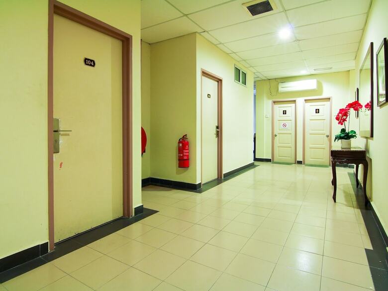 Oyo 11343 Hotel Putra Iskandar