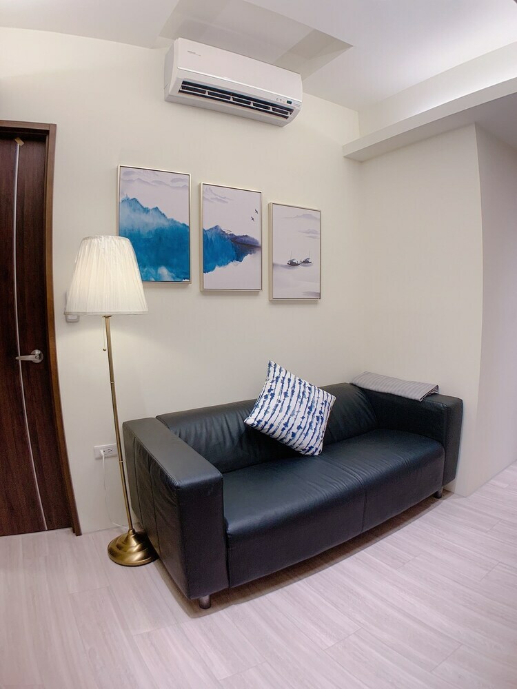 Hotel Shine Residence
