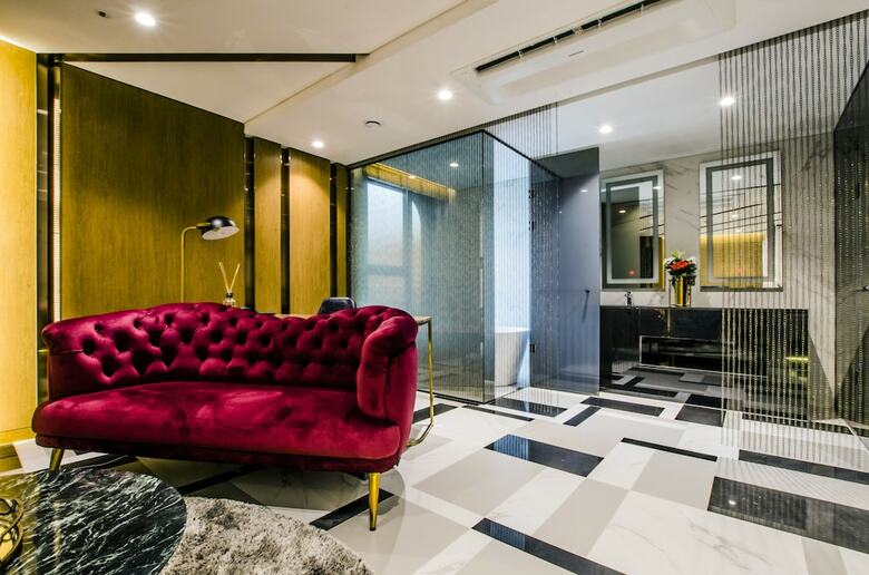 Hotel The Castle Sincheon