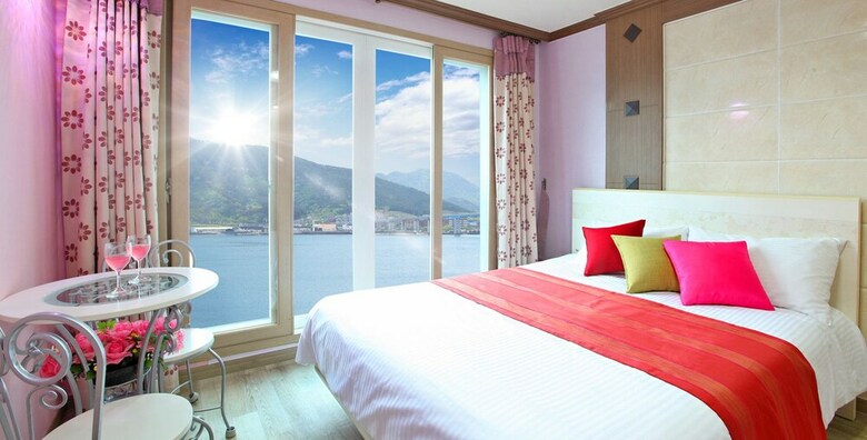 Tongyeong Tower Pension