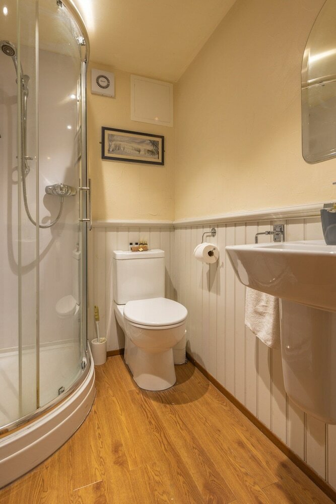 Bed & Breakfast Gwaelod Y Garth Inn