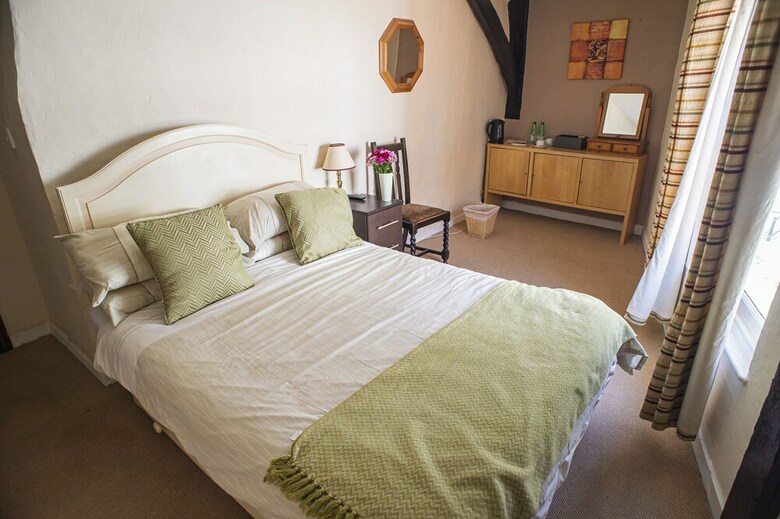Hotel The Bull Inn