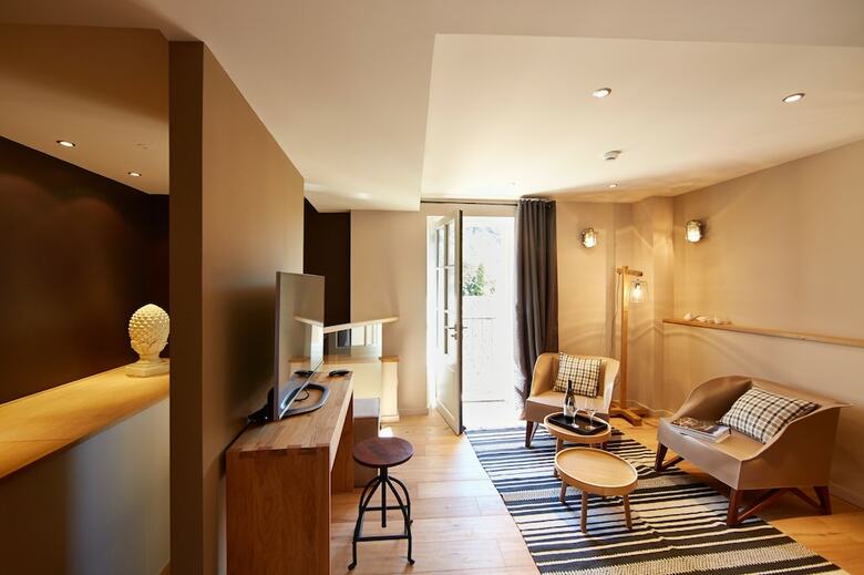 Hostal Les Chambres De L'oustalet