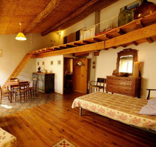 Hostal La Vigne Bleue