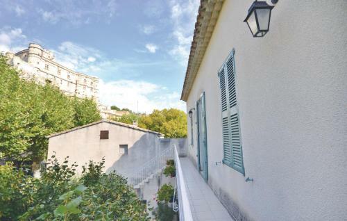 Apartment Le Barroux St-924