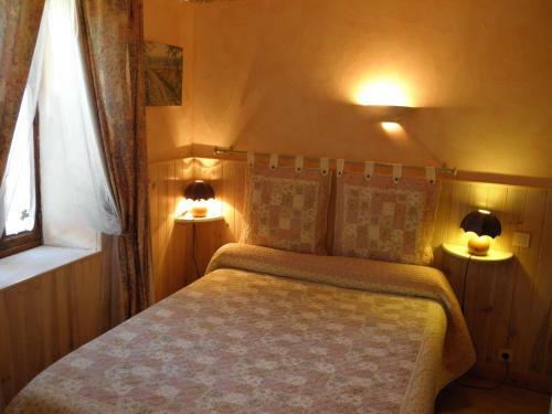 Albergue G�te Auberge Les Terres Blanches