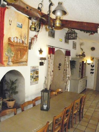 Albergue G�te Auberge Les Terres Blanches