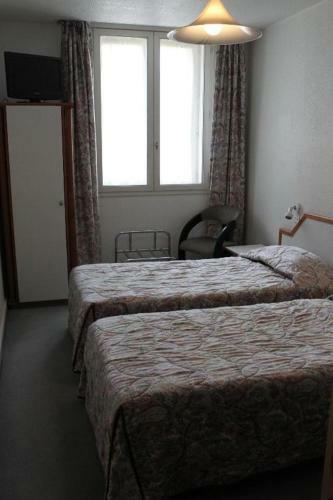 Hotel Les Portes Du Cantal