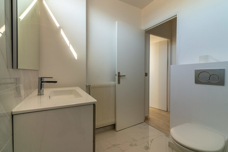 Apartamento Cozy Studio With Balcony, AC And Parking