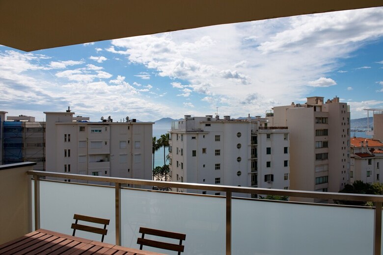 Apartamento Spacious Studio Next To The Beach With AC