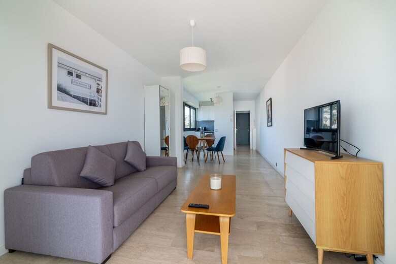 Apartamento Spacious Studio Next To The Beach With AC