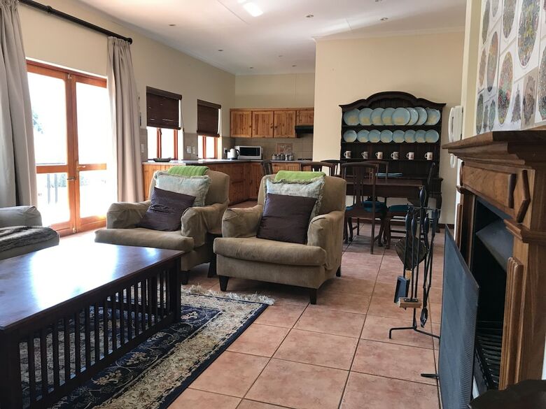 Clarens Butterfly  Beds Villa