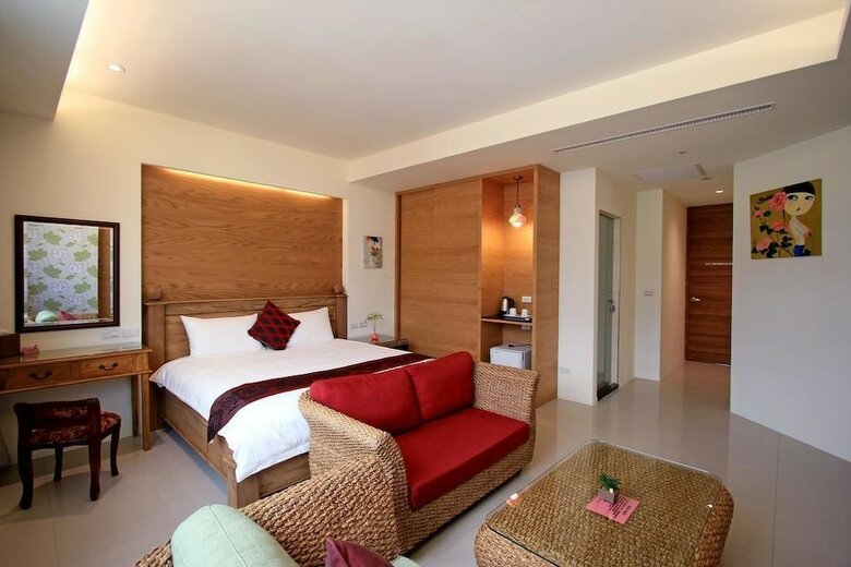 Hotel 572 Happy House