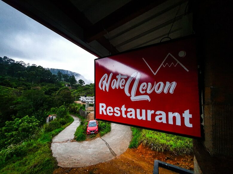 Hotel Levon