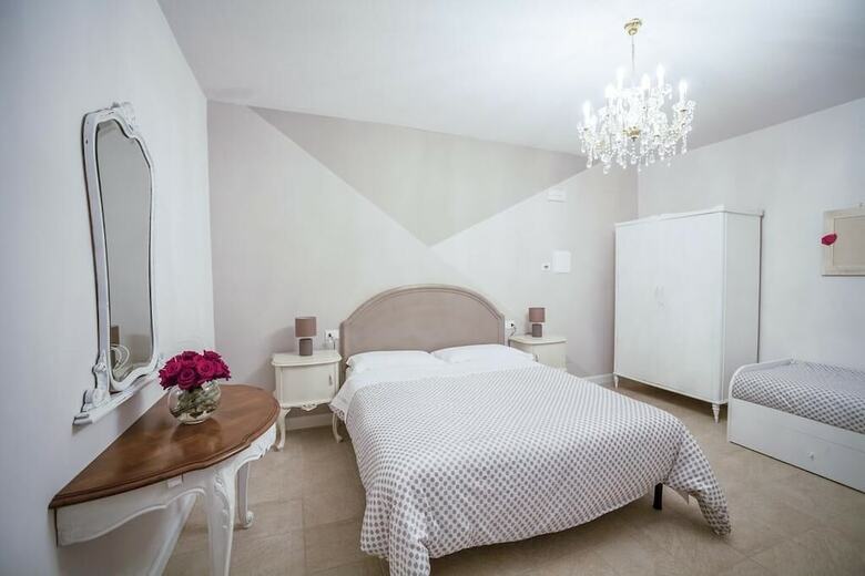 Bed & Breakfast Garda Relais Antica Romelia