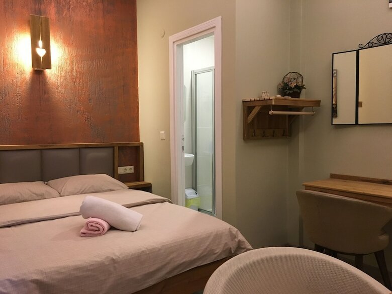 Hostal Second Home Hostel
