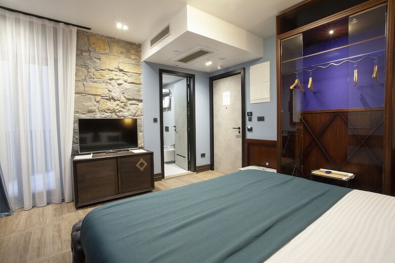 Posada Hotel Solun