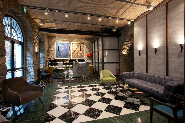 Posada Hotel Solun