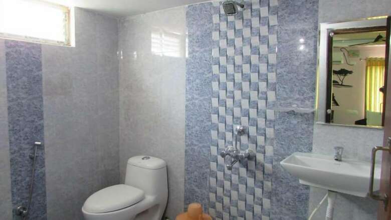 Hotel Maruthi Residency Inn