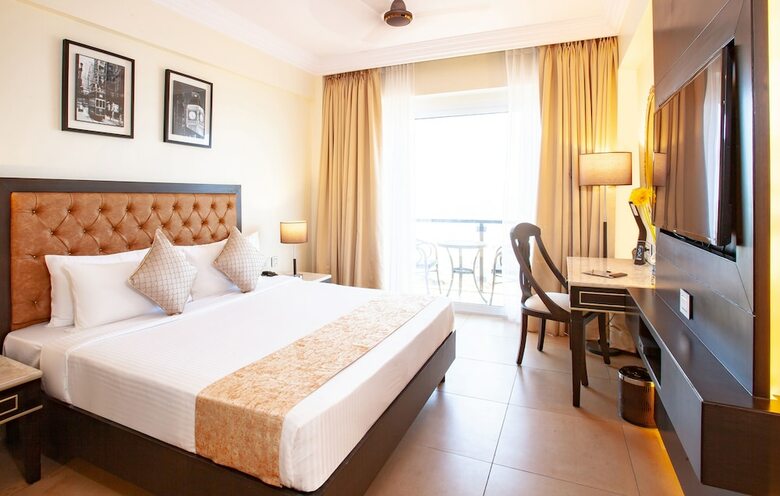 Hotel Royale Exotica