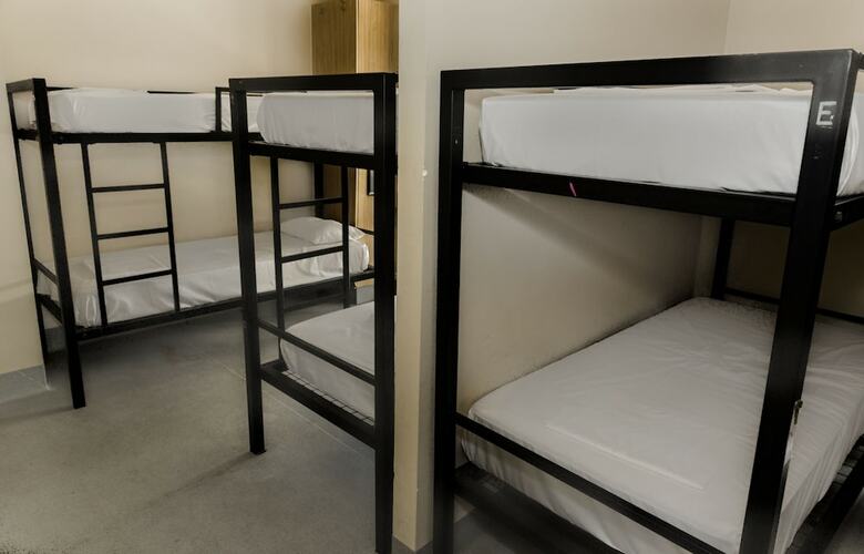 Hostal Coolangatta Sands Hotel